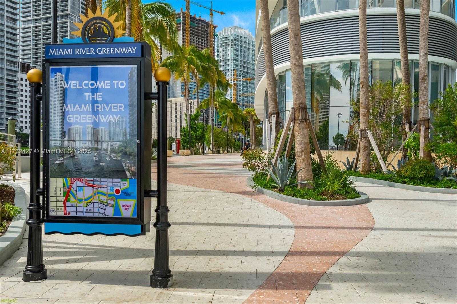 Small Image of 300 BISCAYNE BLVD WAY #3909w, Miami Number 66