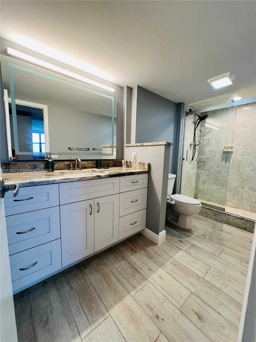 Small Image of 2301 SOUTH OCEAN DR #2408, Hollywood Number 8