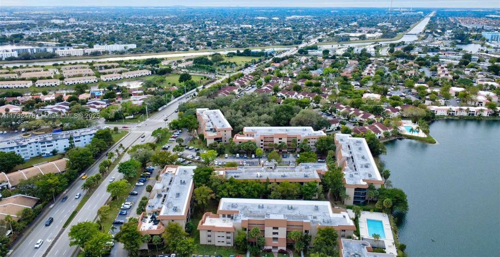 Small Image of 481 IVES DAIRY RD #105-4, Miami Number 50