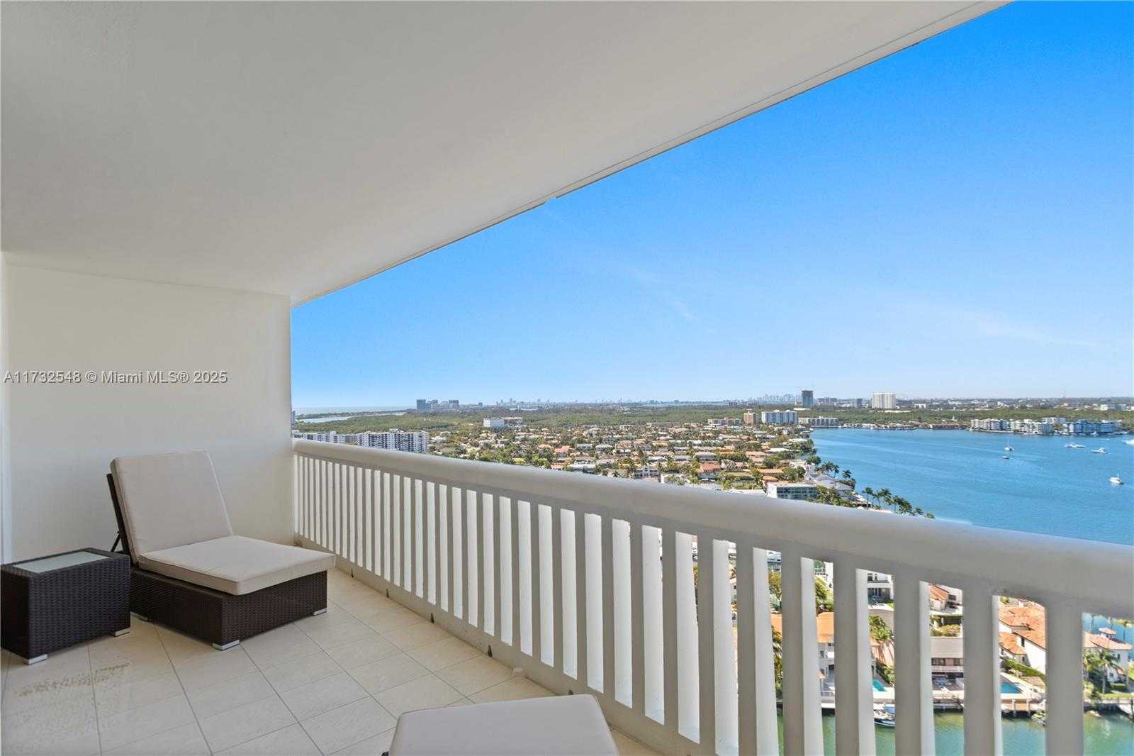 Small Image of 1000 WEST ISLAND BLVD #2407, Aventura Number 38