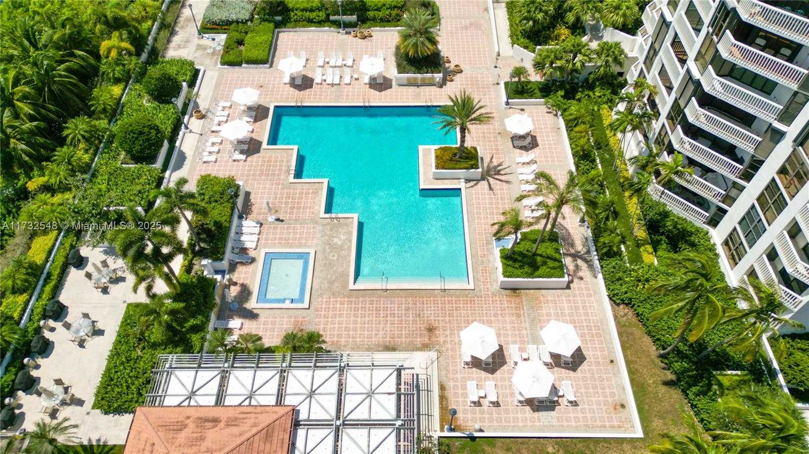Small Image of 1000 WEST ISLAND BLVD #2407, Aventura Number 58