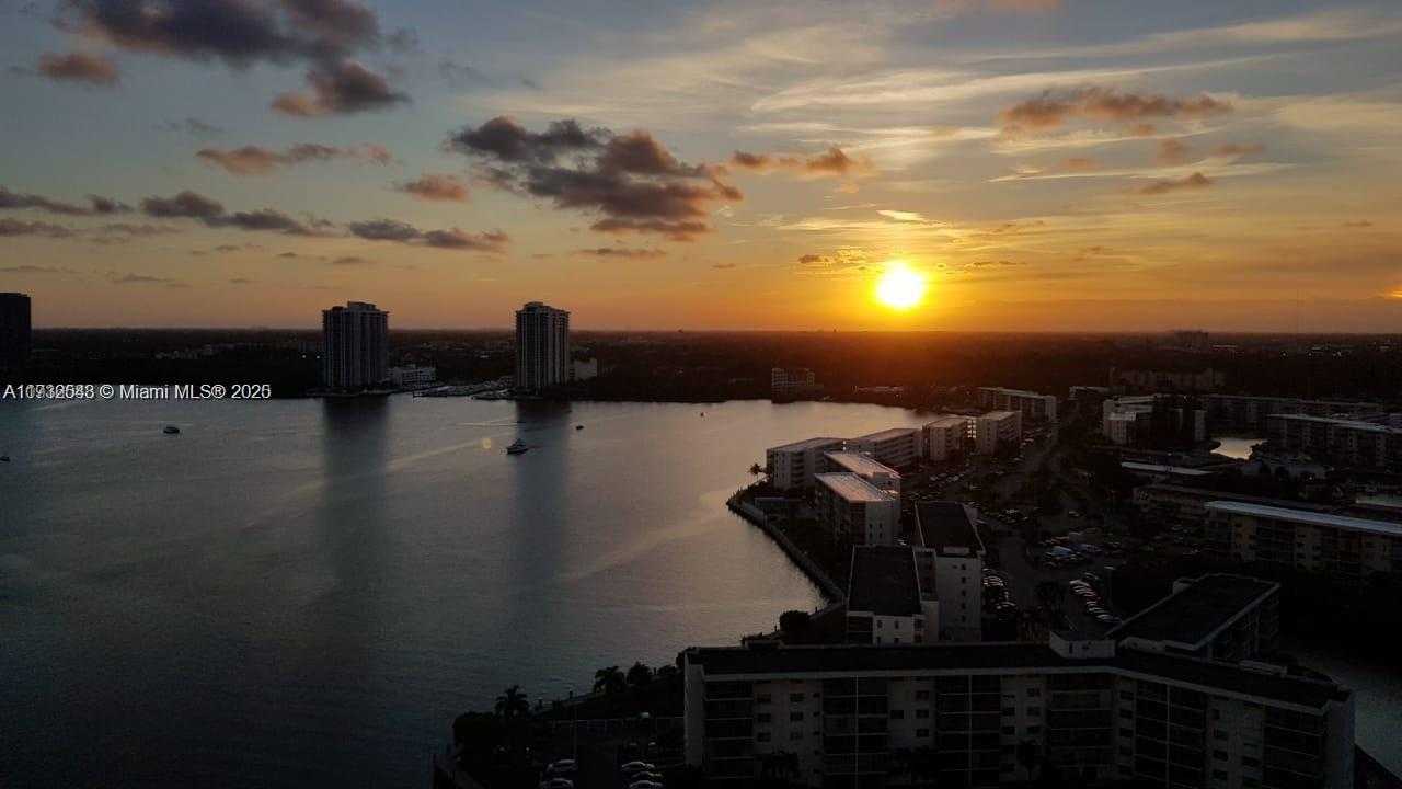 Small Image of 1000 WEST ISLAND BLVD #2407, Aventura Number 64
