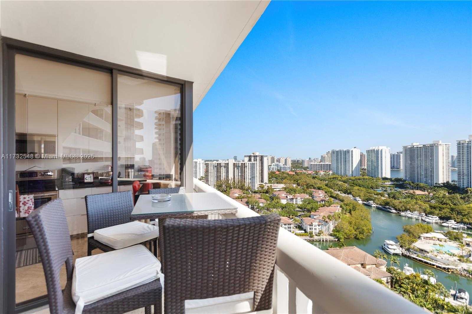 Small Image of 1000 WEST ISLAND BLVD #2407, Aventura Number 7