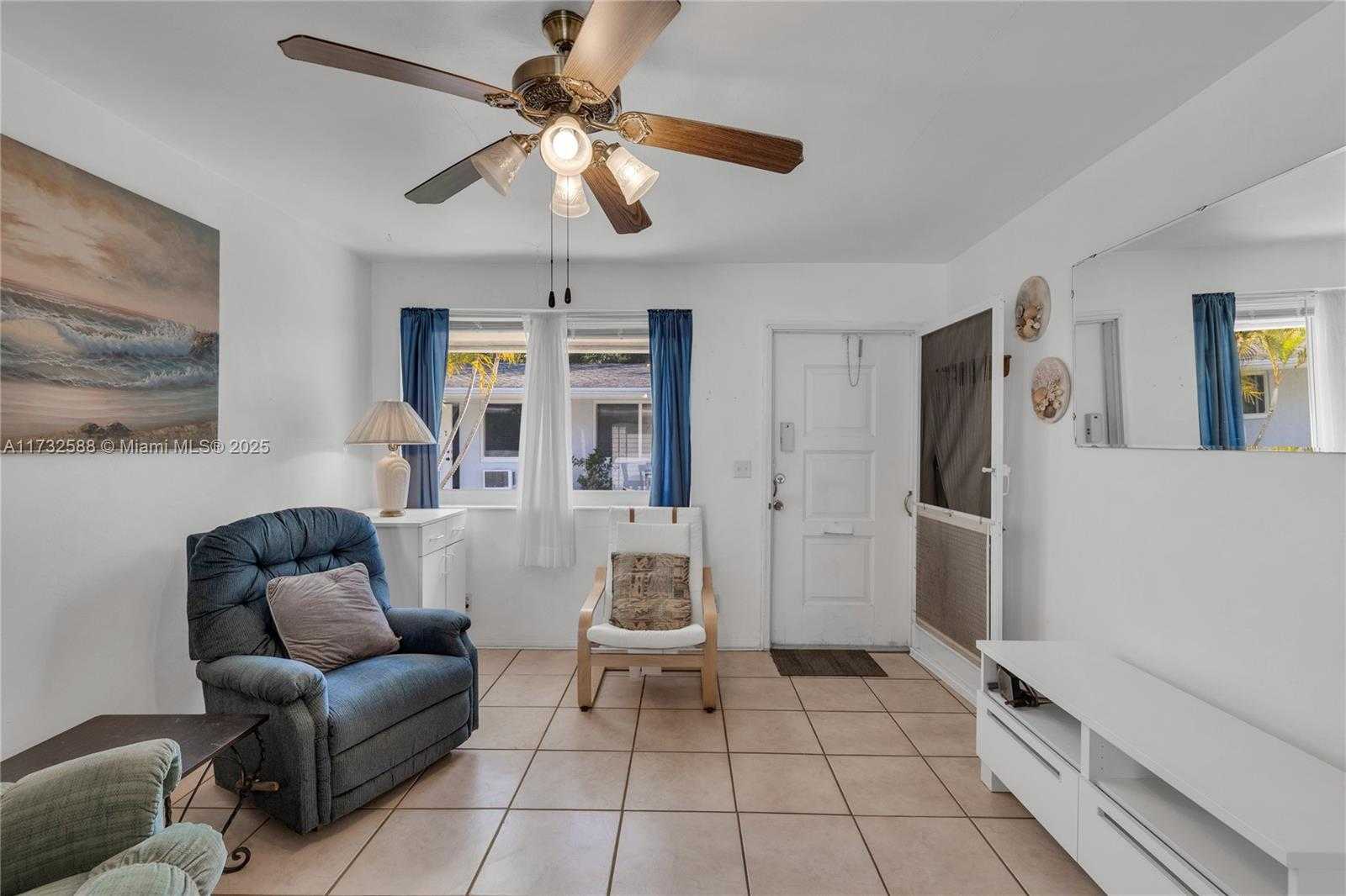 Small Image of 2300 JACKSON ST #10, Hollywood Number 14