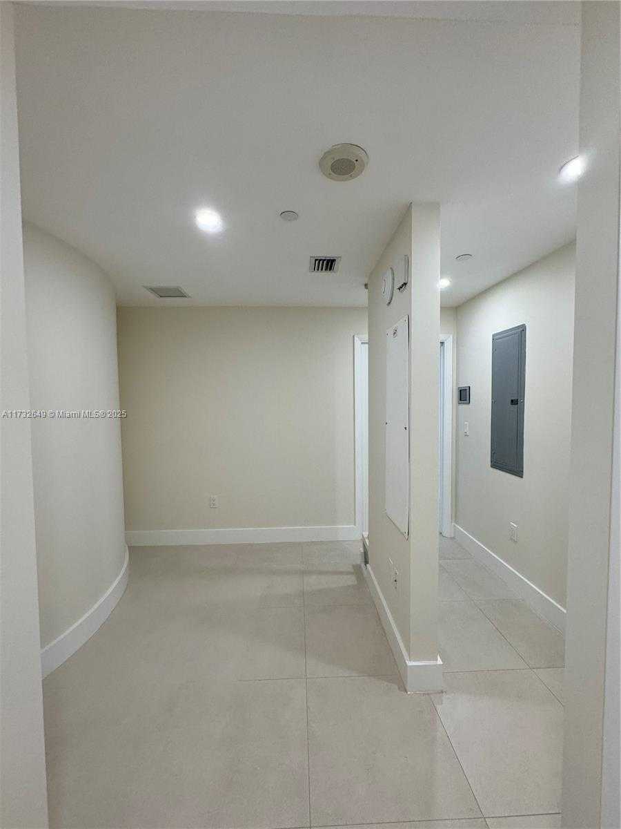 Small Image of 17001 COLLINS AVE #1802, Sunny Isles Beach Number 21