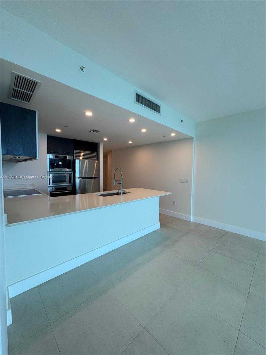 Small Image of 17001 COLLINS AVE #1802, Sunny Isles Beach Number 8