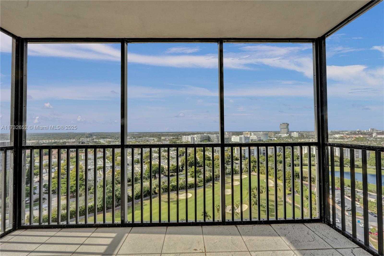 Small Image of 20335 WEST COUNTRY CLUB DR #2210, Aventura Number 15