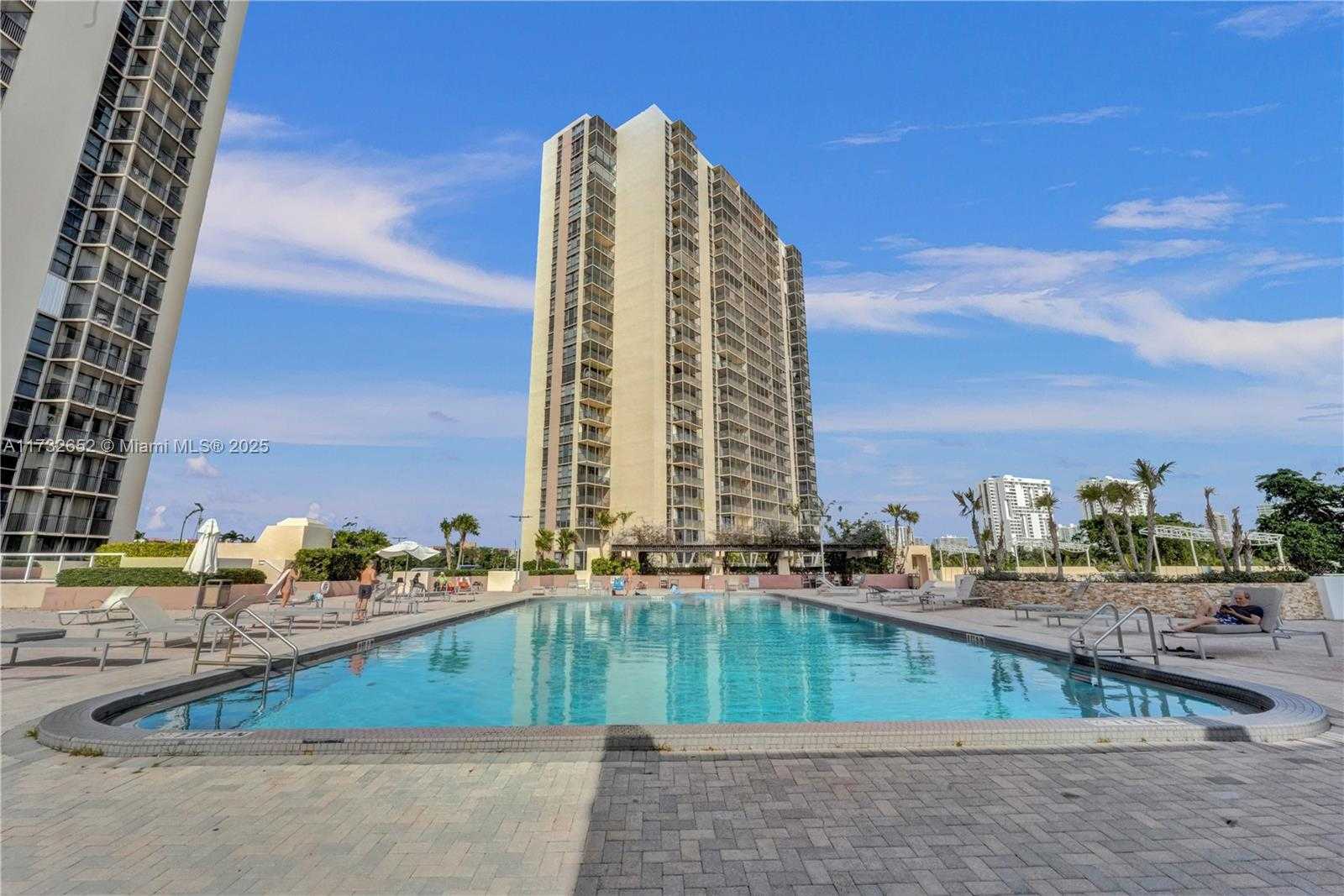 Small Image of 20335 WEST COUNTRY CLUB DR #2210, Aventura Number 22