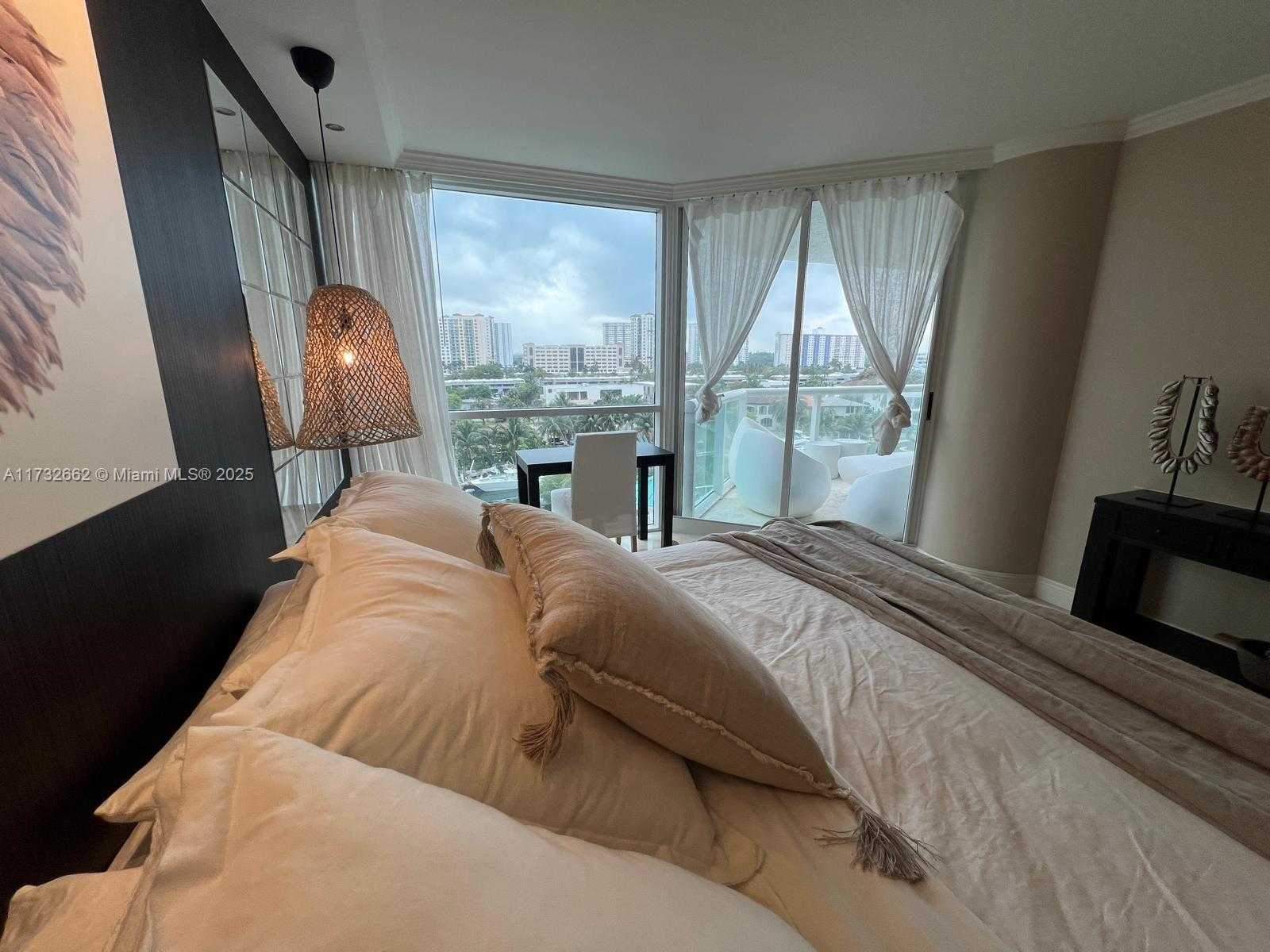 Small Image of 16400 COLLINS AVE #644, Sunny Isles Beach Number 21