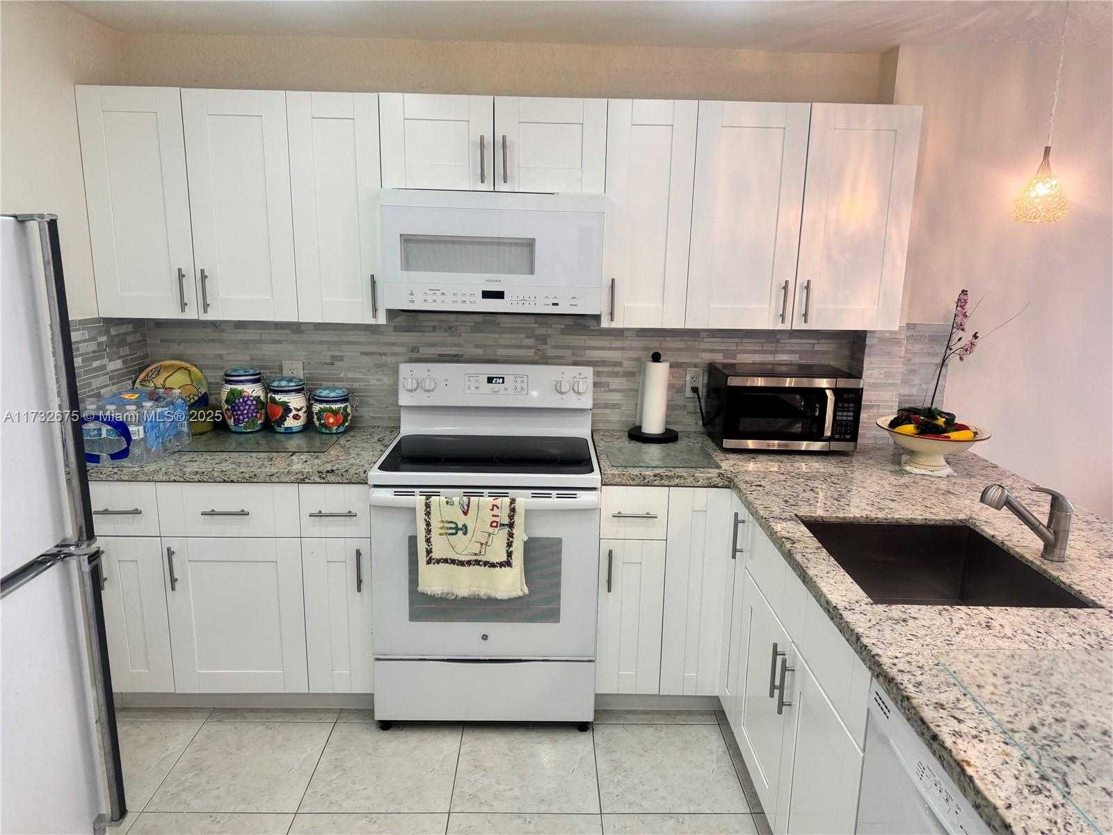 Small Image of 3750 NORTH EAST 170 ST #E-406, North Miami Beach Number 17
