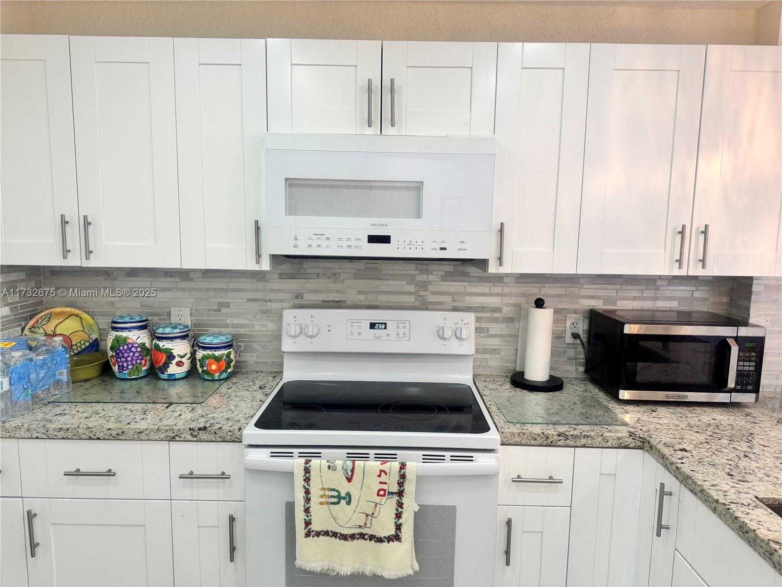 Small Image of 3750 NORTH EAST 170 ST #E-406, North Miami Beach Number 19