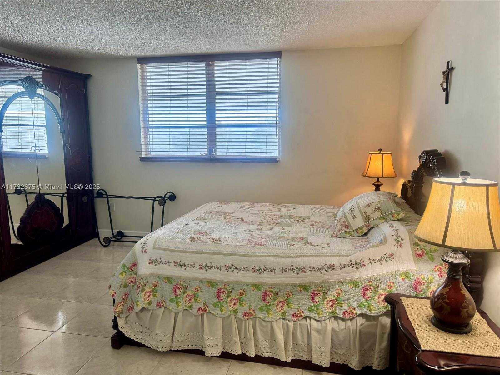 Small Image of 3750 NORTH EAST 170 ST #E-406, North Miami Beach Number 29