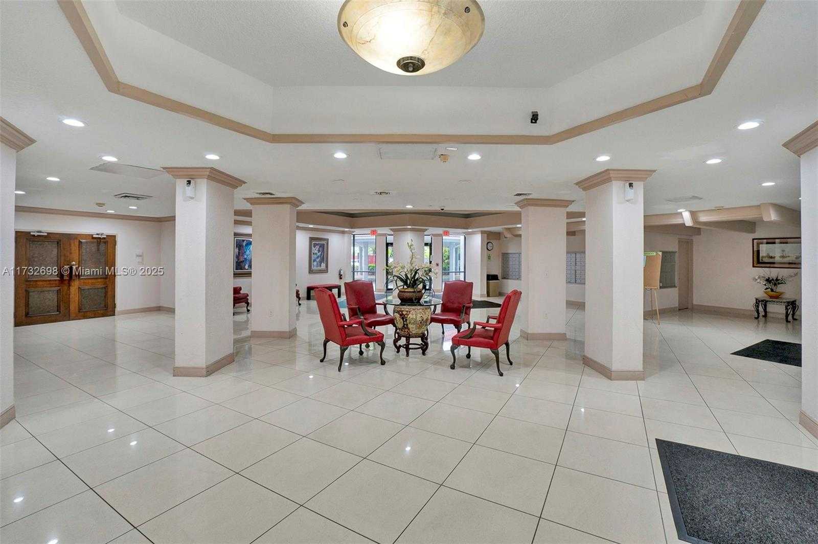 Small Image of 1300 NORTH EAST MIAMI GARDENS DR #1010E, Miami Number 13