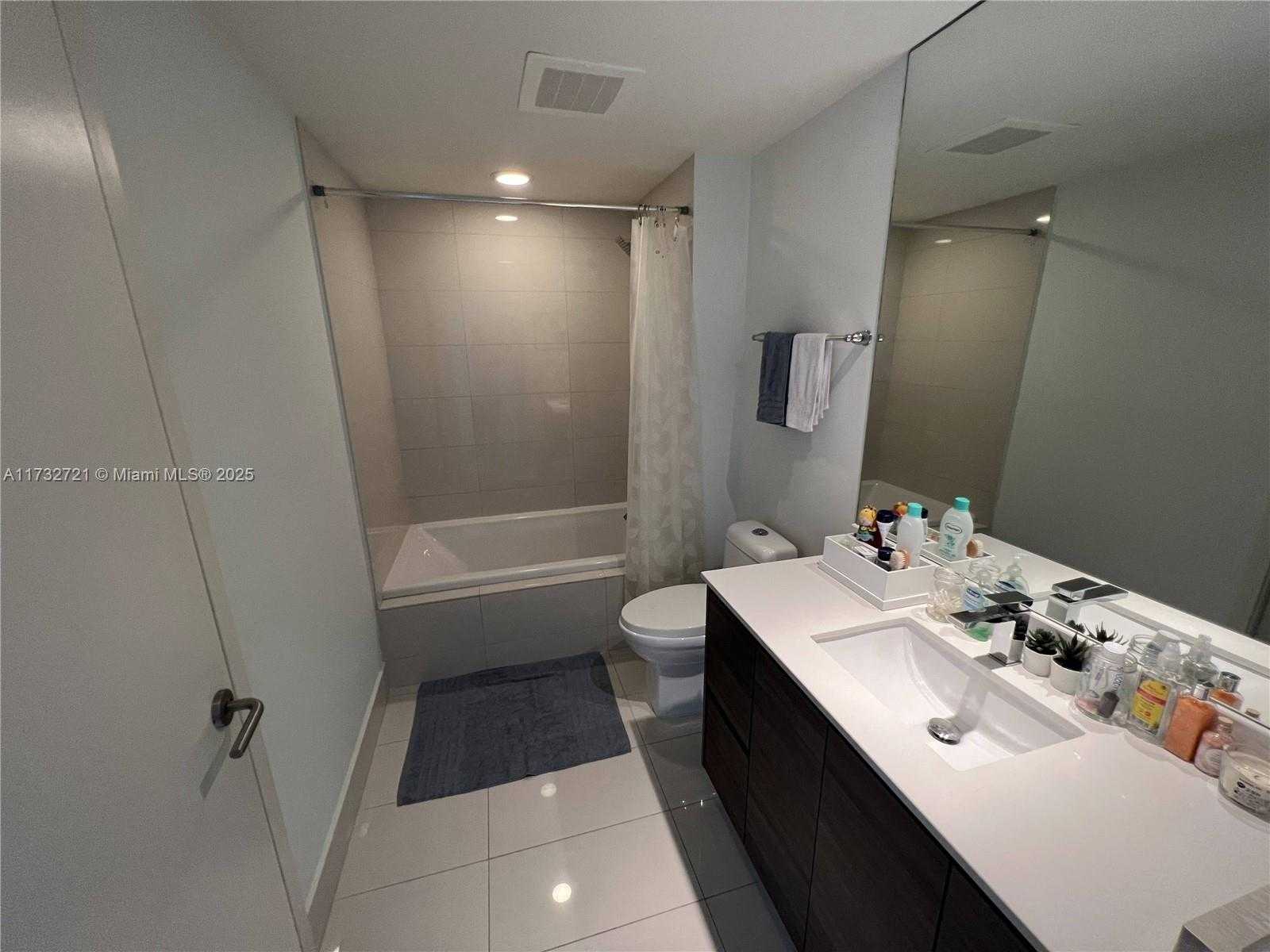 Small Image of 1100 SOUTH MIAMI AVE #2904, Miami Number 19