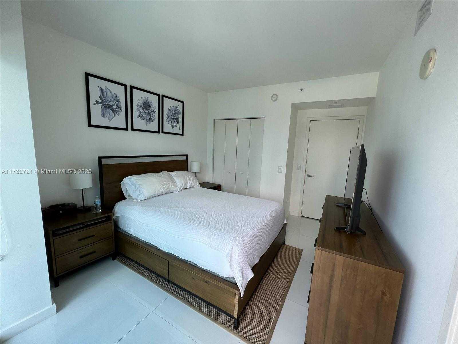 Small Image of 1100 SOUTH MIAMI AVE #2904, Miami Number 9