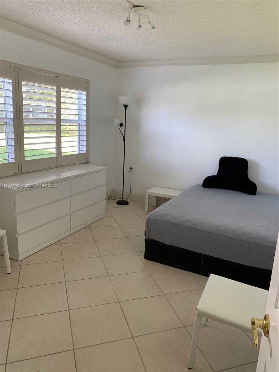 Small Image of 4801 MARTINIQUE PL #H1, Coconut Creek Number 15