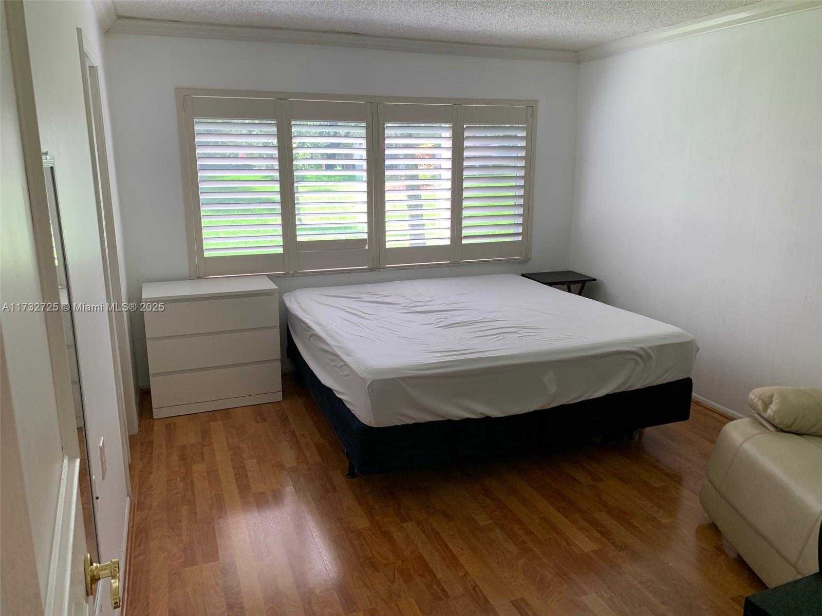 Small Image of 4801 MARTINIQUE PL #H1, Coconut Creek Number 28