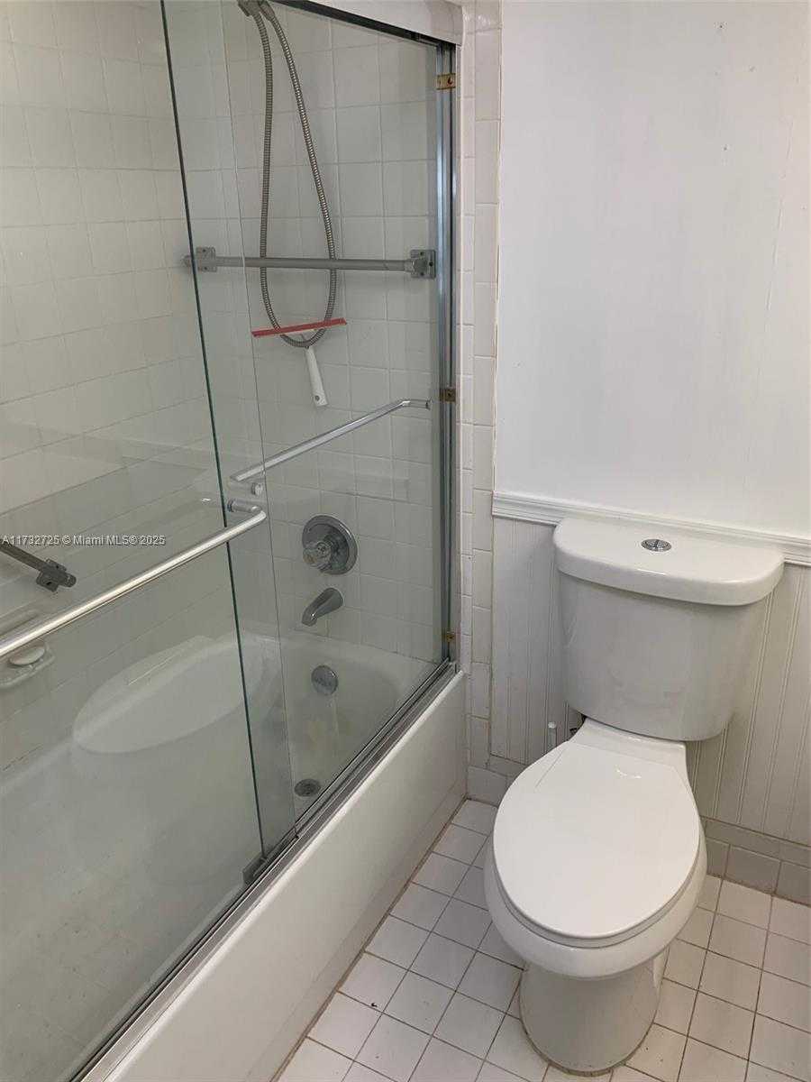 Small Image of 4801 MARTINIQUE PL #H1, Coconut Creek Number 30