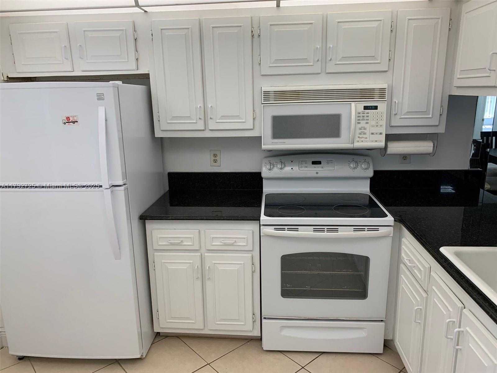 Small Image of 4801 MARTINIQUE PL #H1, Coconut Creek Number 8