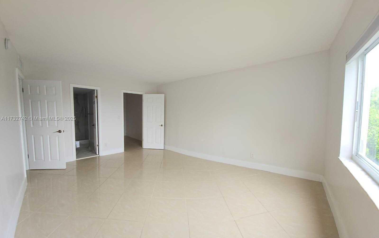 Small Image of 8411 NORTH WEST 8TH ST #302, Miami Number 13