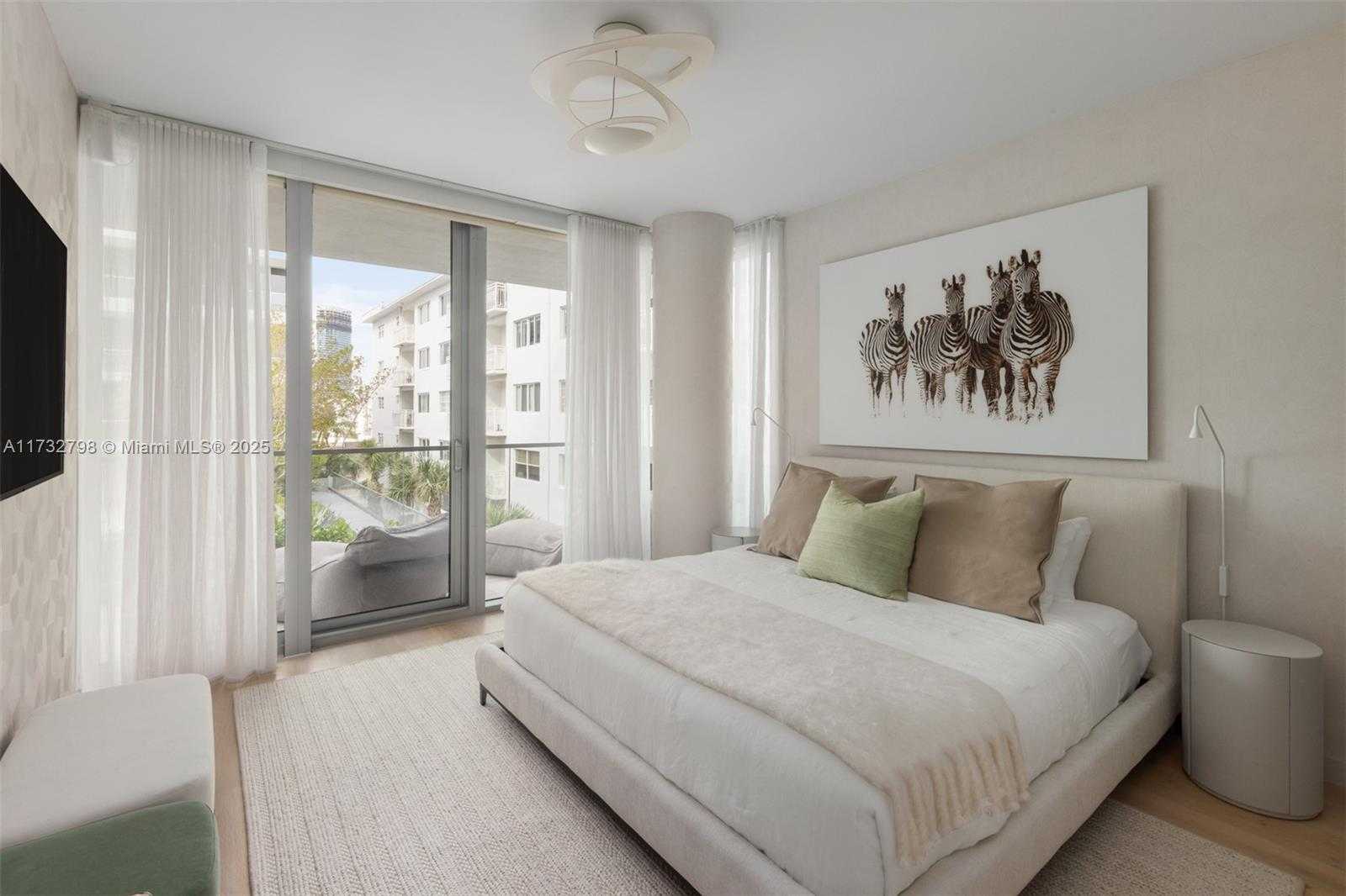 Small Image of 321 OCEAN DR #301, Miami Beach Number 15