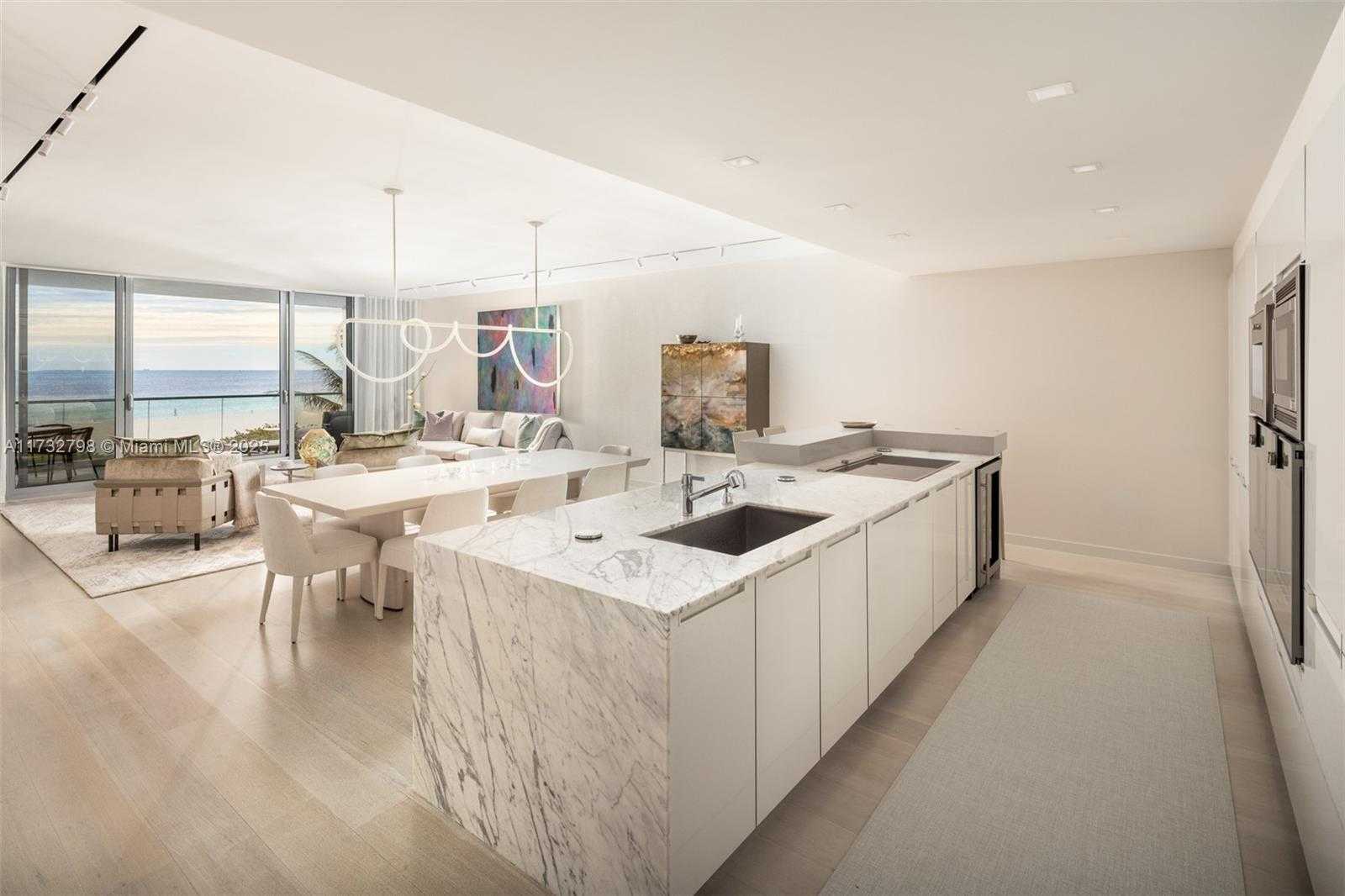 Small Image of 321 OCEAN DR #301, Miami Beach Number 7