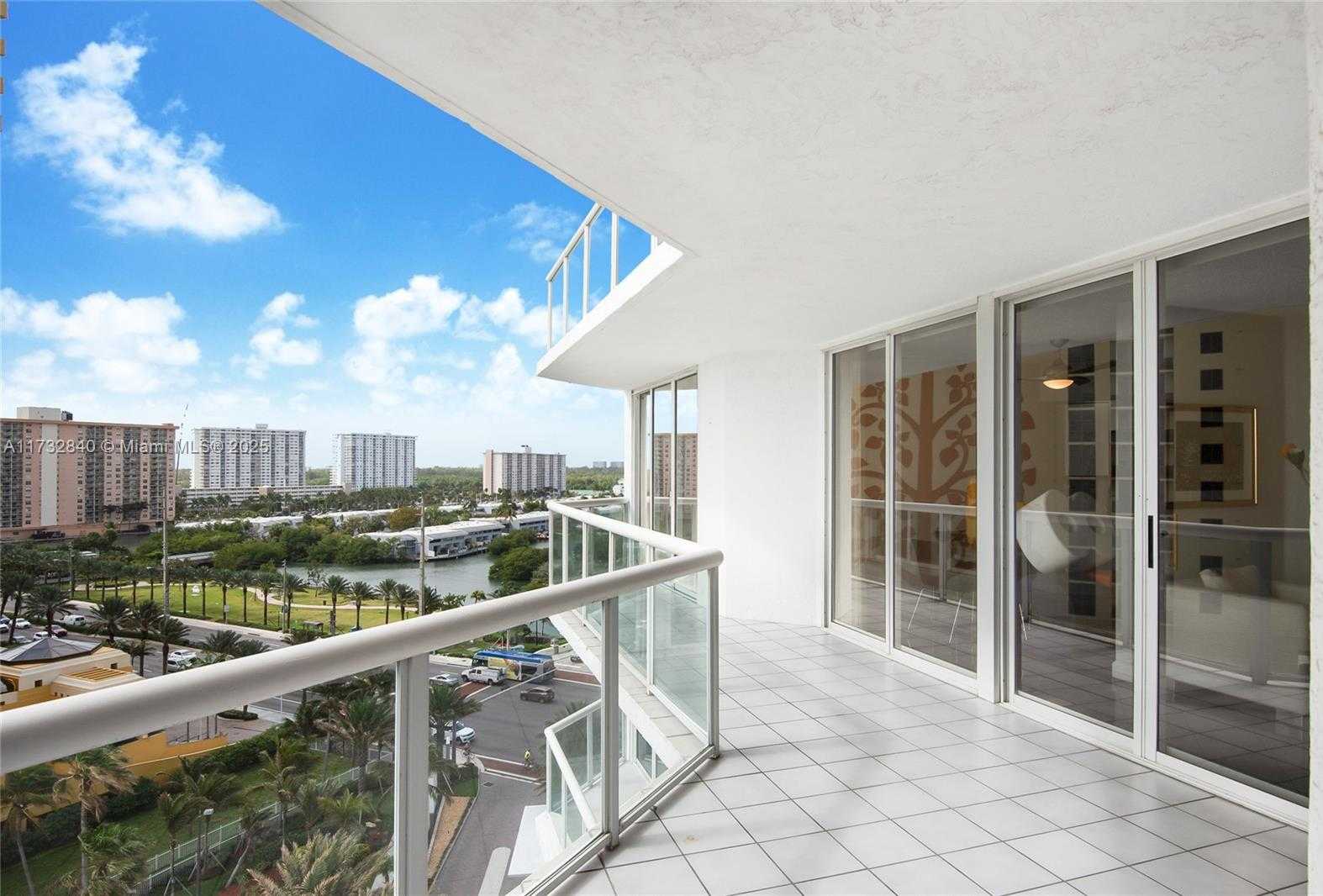 Small Image of 16425 COLLINS AVE #912, Sunny Isles Beach Number 18
