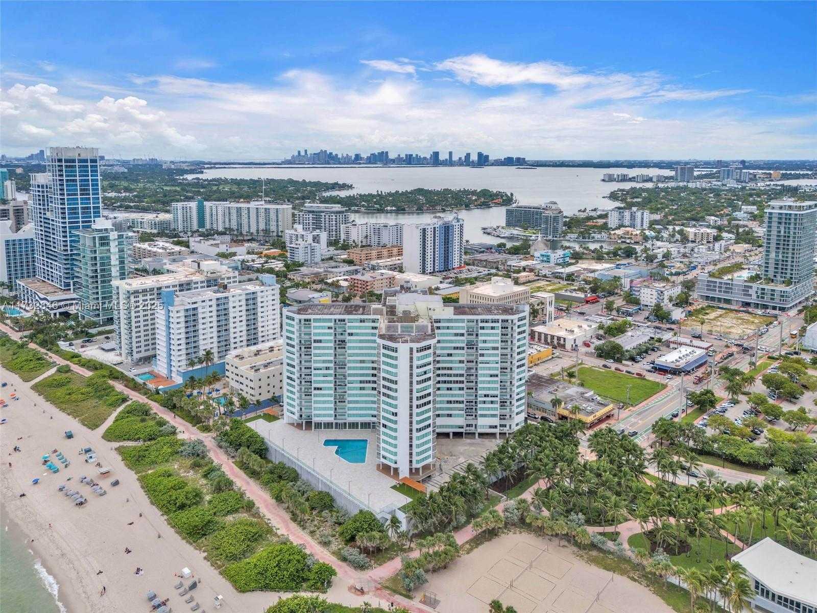 Small Image of 7135 COLLINS AVE #736, Miami Beach Number 25