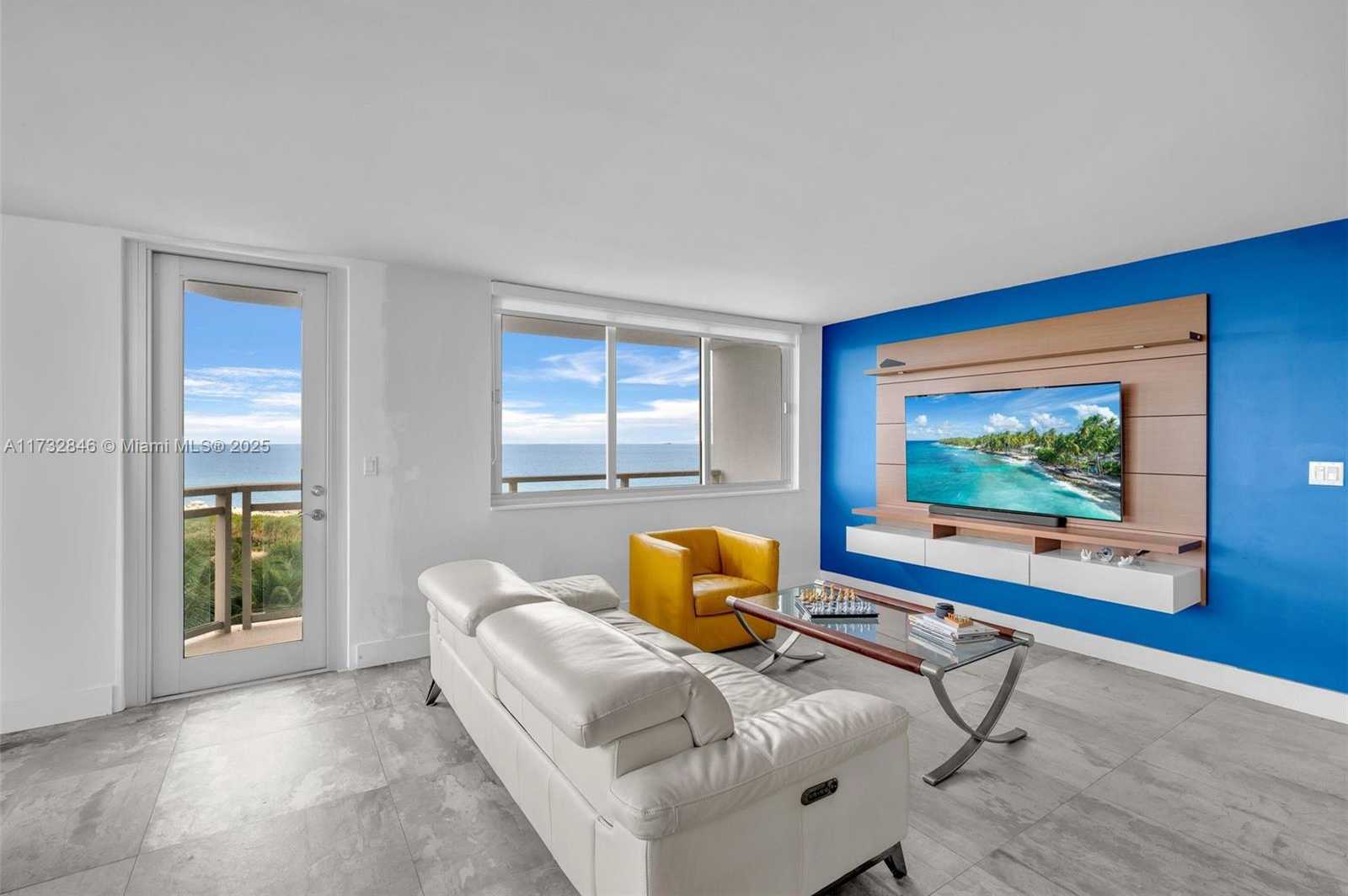 Small Image of 7135 COLLINS AVE #736, Miami Beach Number 4