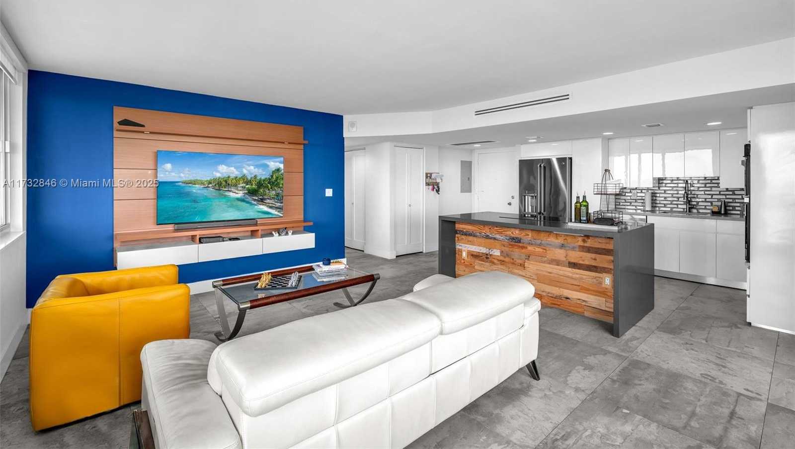 Small Image of 7135 COLLINS AVE #736, Miami Beach Number 5