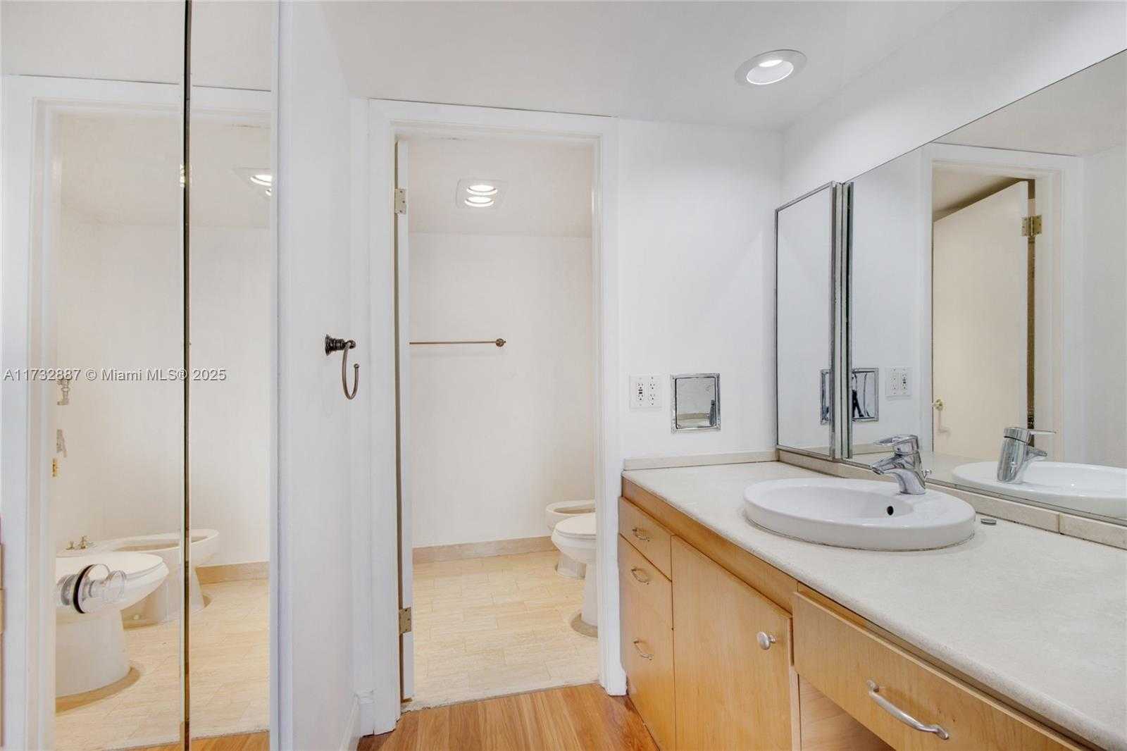 Small Image of 1925 BRICKELL AVE #1812, Miami Number 13