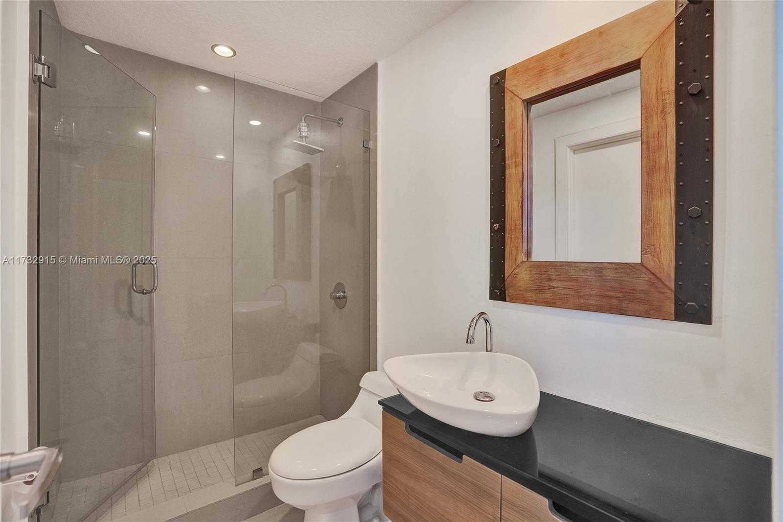 Small Image of 10185 COLLINS AVE #916, Bal Harbour Number 18