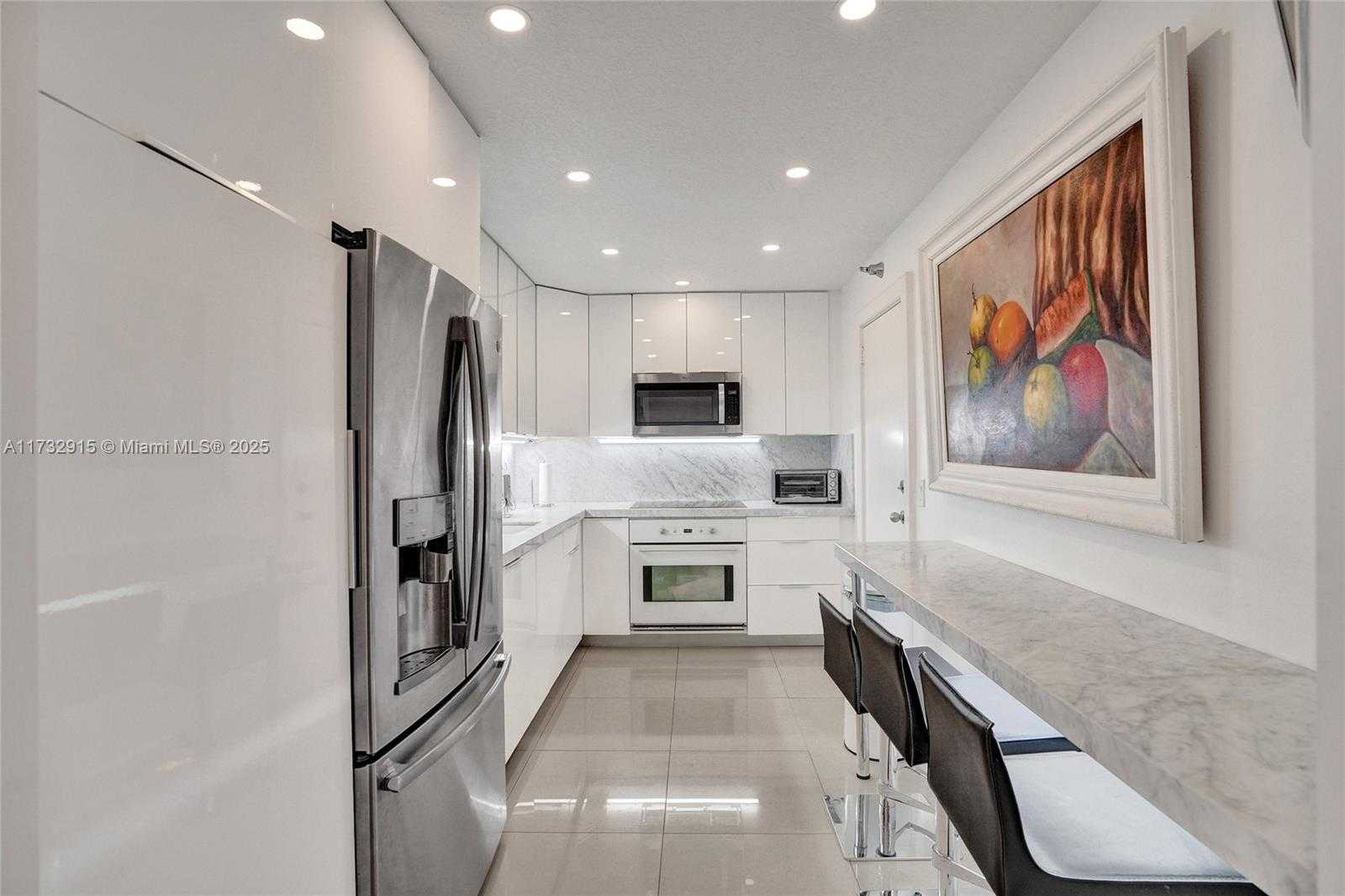 Small Image of 10185 COLLINS AVE #916, Bal Harbour Number 9