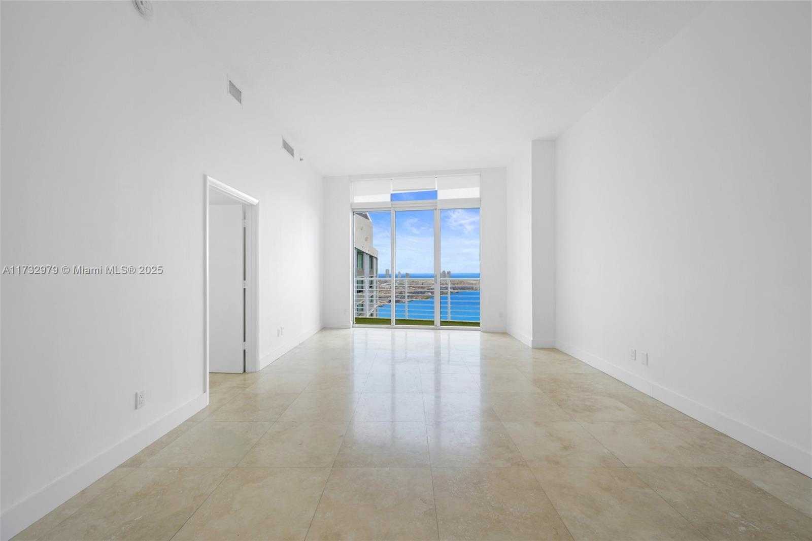 Small Image of 325 SOUTH BISCAYNE BLVD #LPH26, Miami Number 2