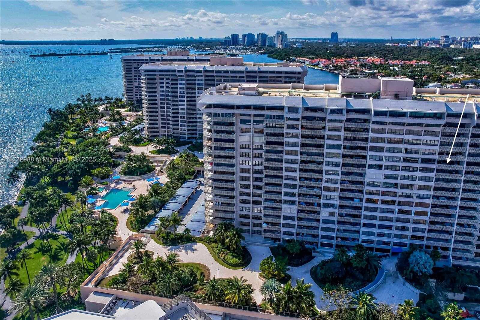 Small Image of 3 GROVE ISLE DR #C1407, Coconut Grove Number 42