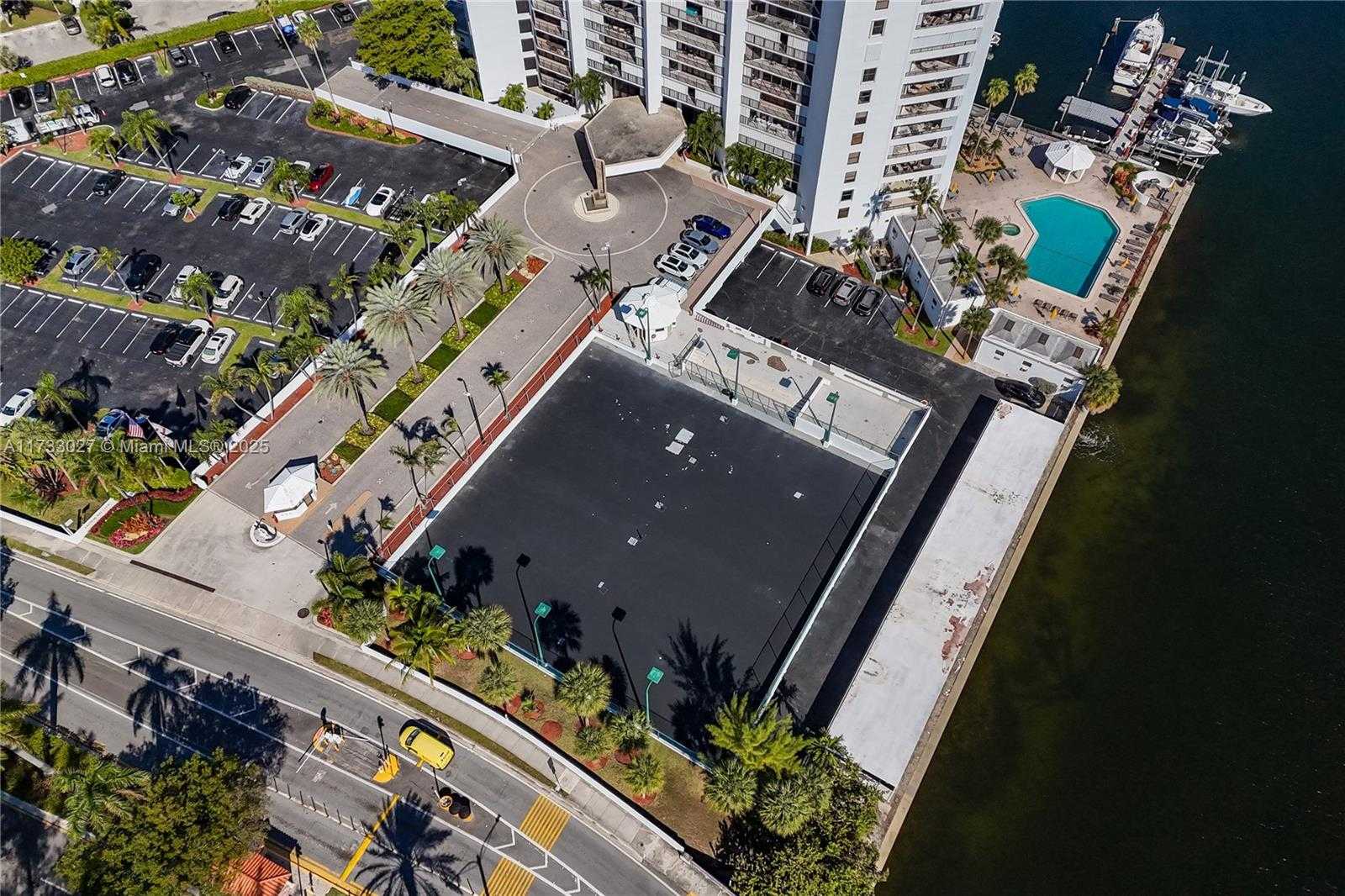 Small Image of 300 THREE ISLANDS BLVD #102, Hallandale Beach Number 46