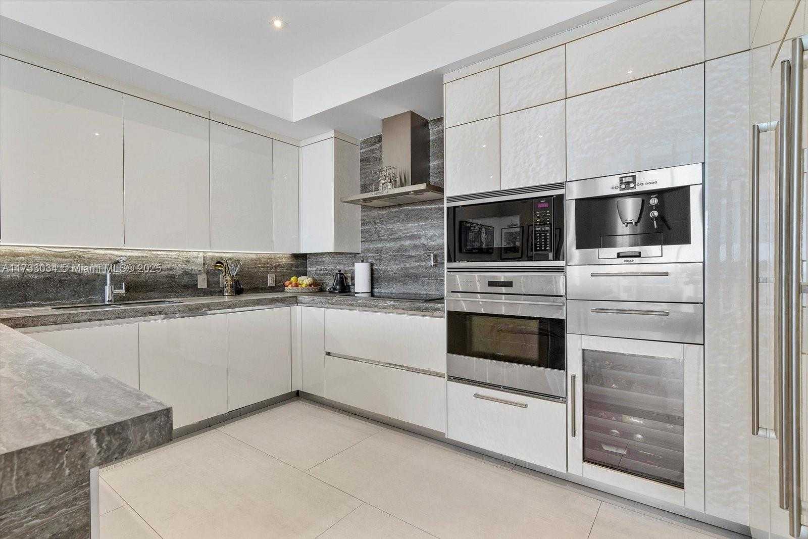 Small Image of 17475 COLLINS AVE #2002, Sunny Isles Beach Number 9