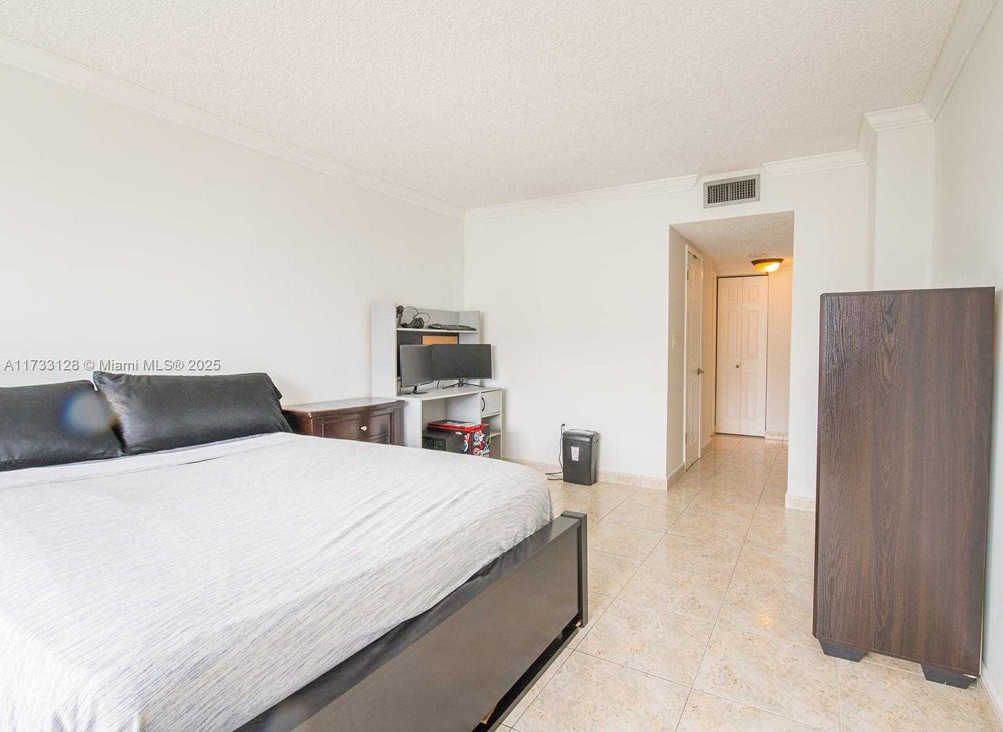 Small Image of 2801 NORTH EAST 183RD STREET #1510W, Aventura Number 13