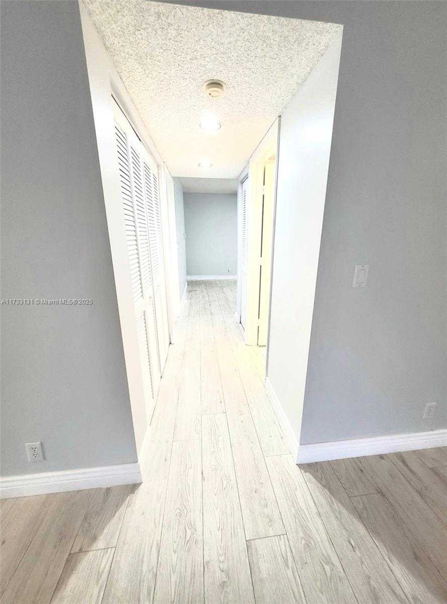 Small Image of 17286 BOCA CLUB BLVD #2108, Boca Raton Number 20