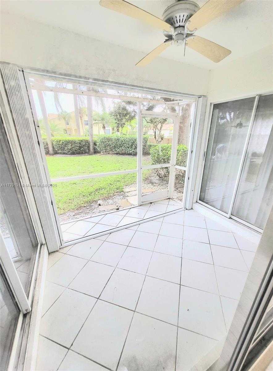 Small Image of 17286 BOCA CLUB BLVD #2108, Boca Raton Number 21