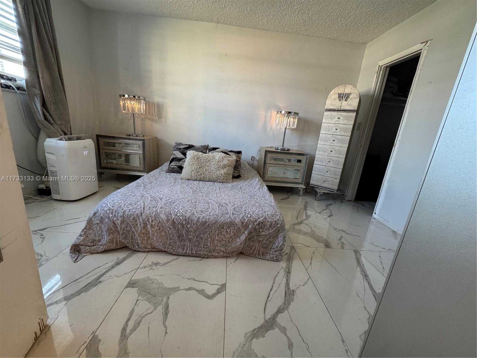 Small Image of 2980 POINT EAST DR #D102, Aventura Number 11