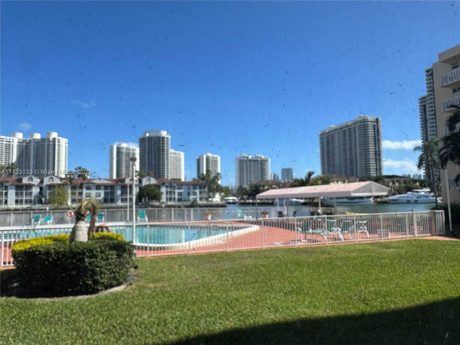 Small Image of 2980 POINT EAST DR #D102, Aventura Number 3