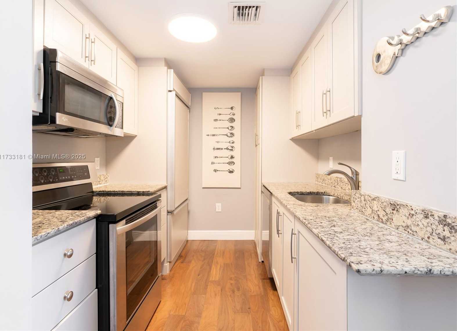 Small Image of 10275 COLLINS AVE #334, Bal Harbour Number 10