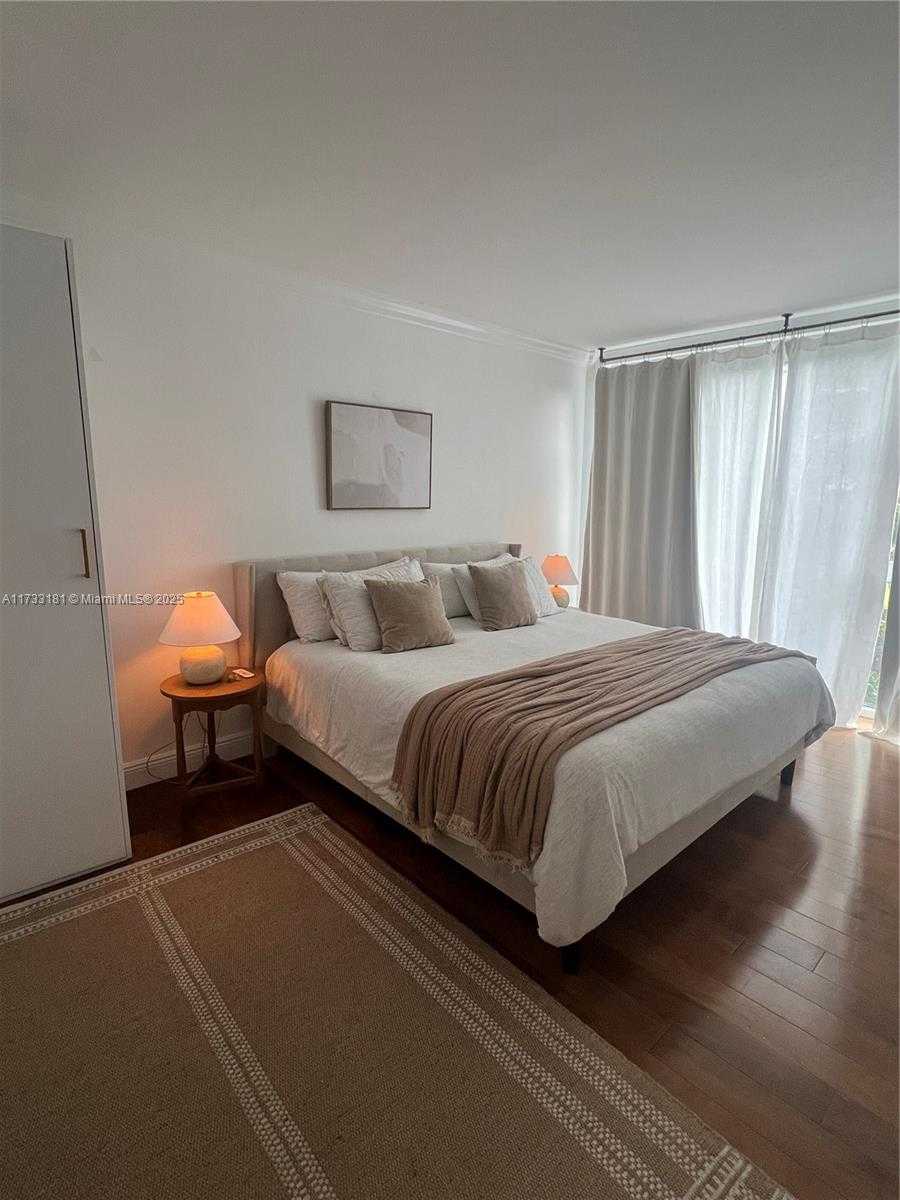 Small Image of 10275 COLLINS AVE #334, Bal Harbour Number 13