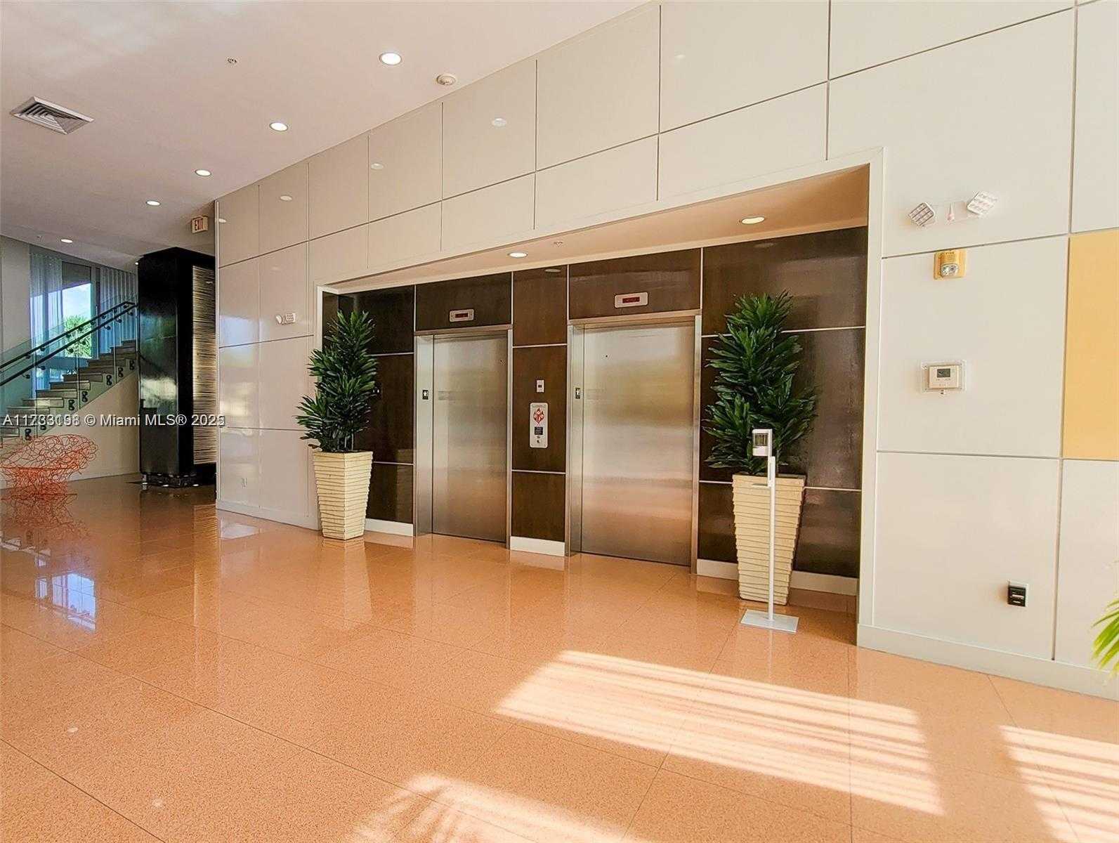 Small Image of 2775 NE 187th St, Aventura, FL 33180, USA Number 18