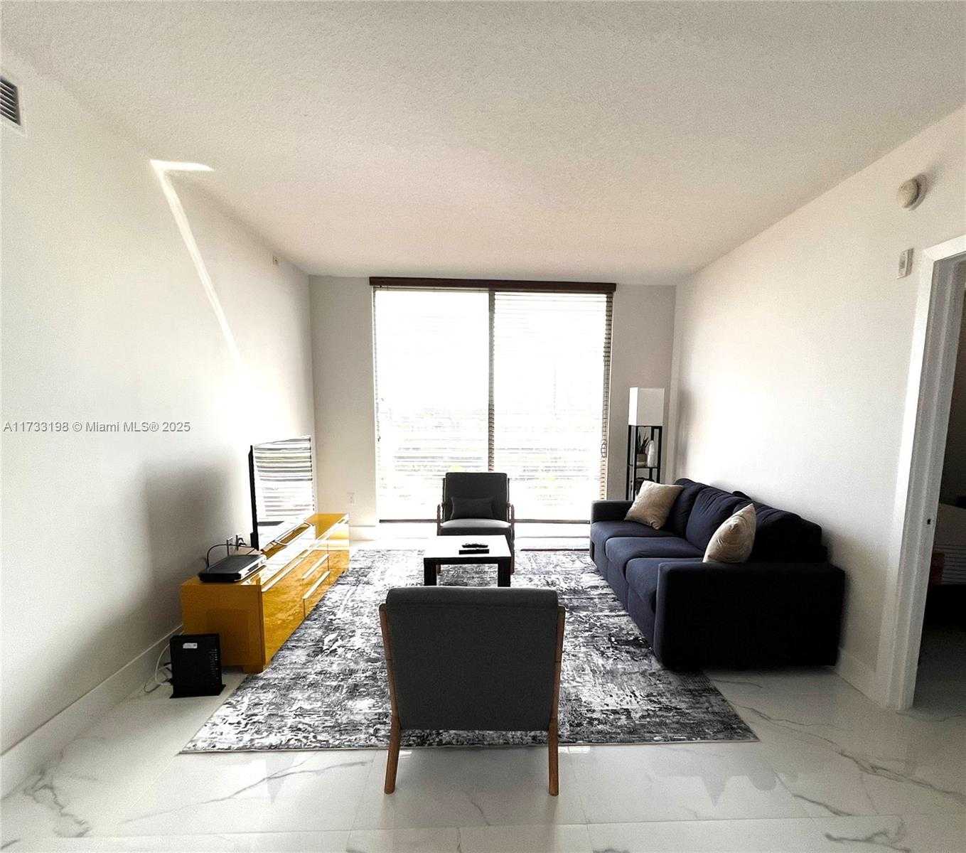 Small Image of 2775 NE 187th St, Aventura, FL 33180, USA Number 3