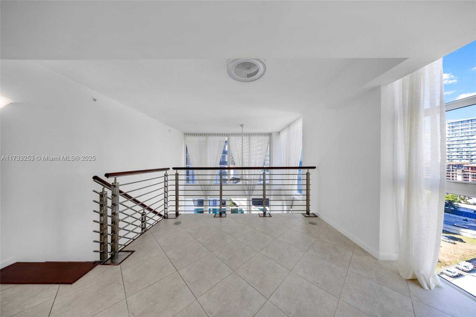 Small Image of 41 SOUTH EAST 5TH ST #816, Miami Number 19