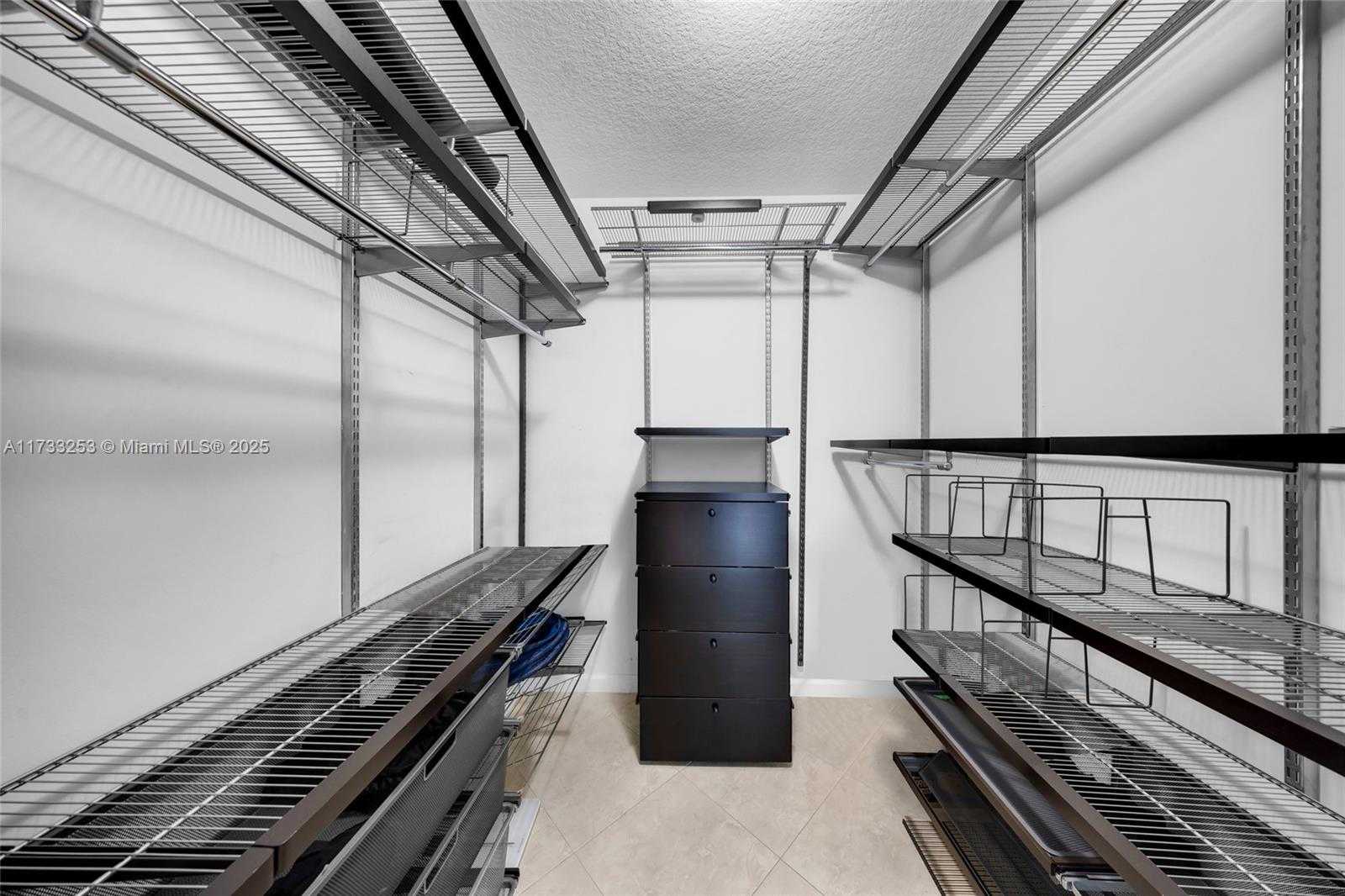 Small Image of 41 SOUTH EAST 5TH ST #816, Miami Number 20