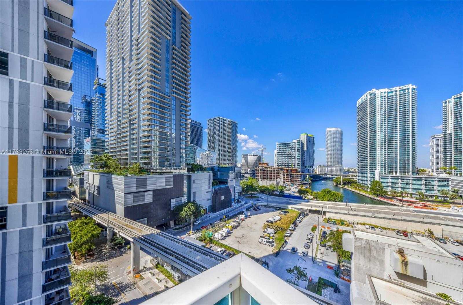 Small Image of 41 SOUTH EAST 5TH ST #816, Miami Number 34