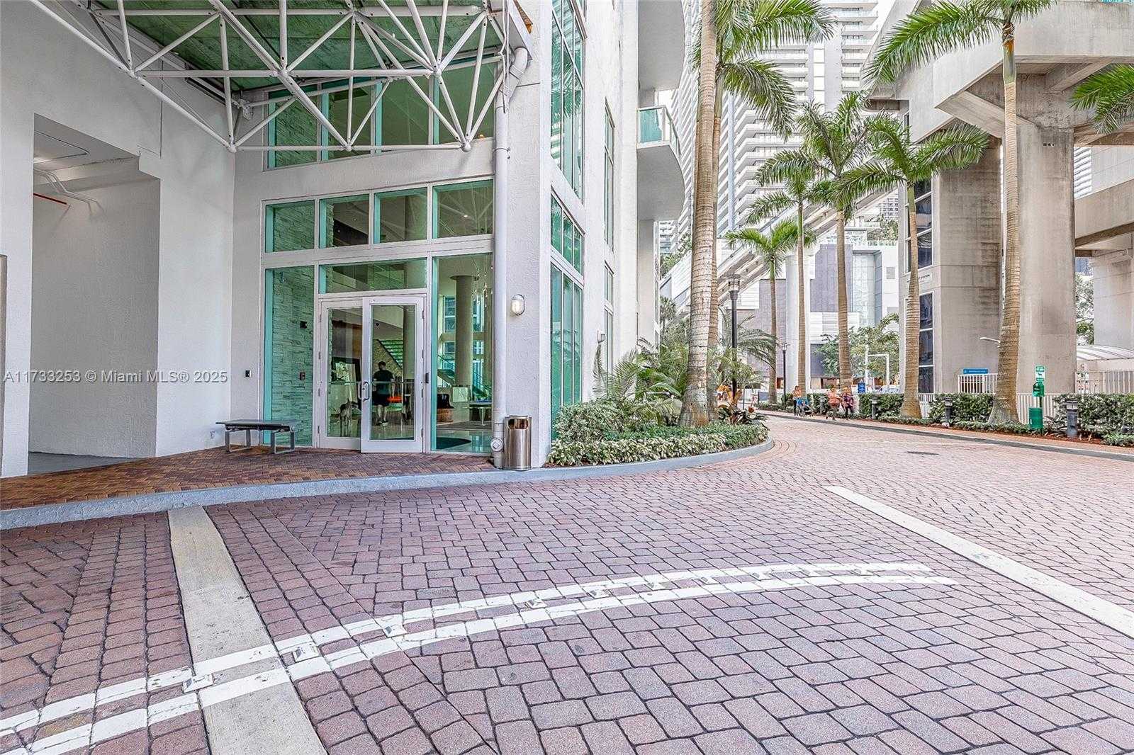 Small Image of 41 SOUTH EAST 5TH ST #816, Miami Number 49
